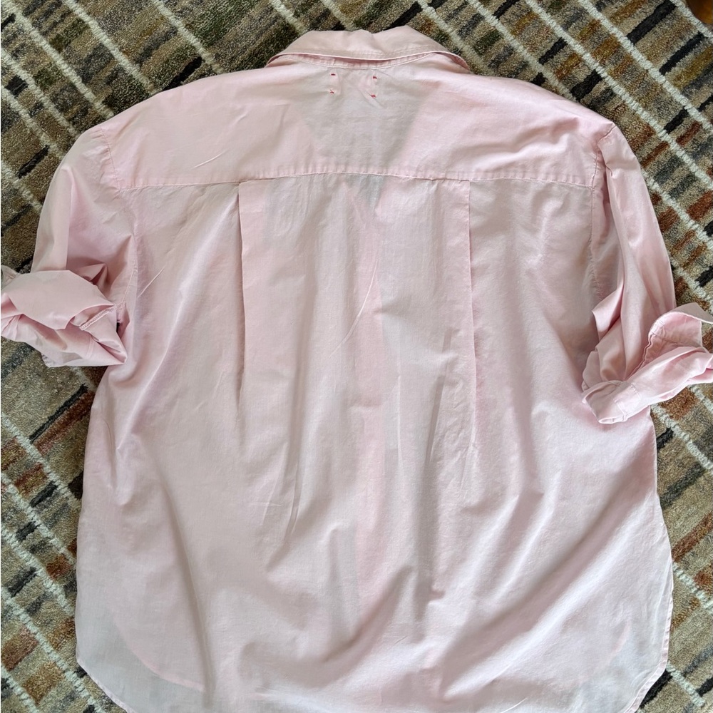EXTRA PICS DO NOT BUY Xirena Oversized One Pocket Cotton Button Down In Pink - Picture 2 of 4